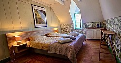 Slaapkamer met extra zitje